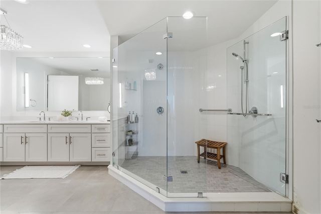 920 N OSCEOLA AVENUE 210, Clearwater, FL 33755