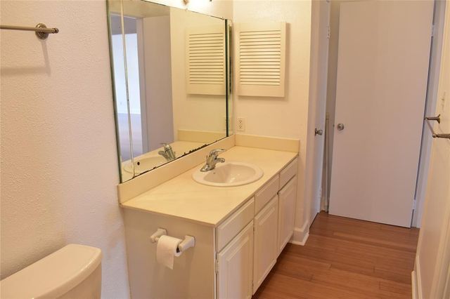 2425 Underwood Street 350, Houston, TX 77030