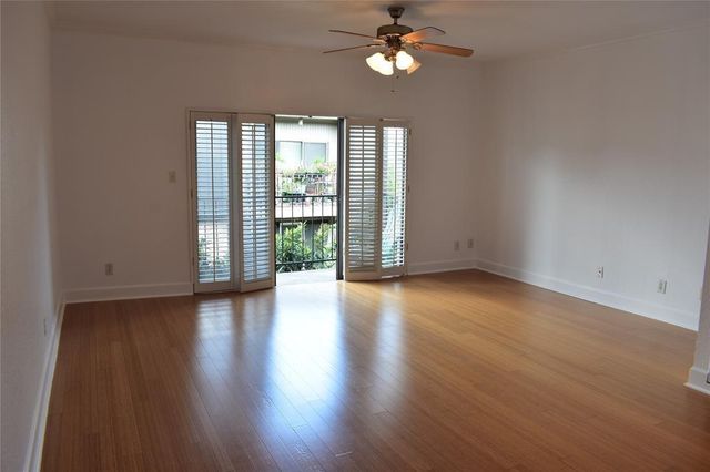 2425 Underwood Street 350, Houston, TX 77030