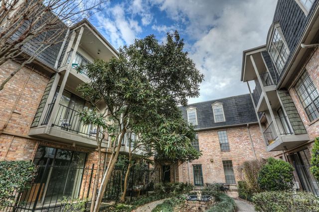 2425 Underwood Street 350, Houston, TX 77030