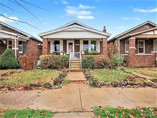 5139 Goethe Avenue, St Louis, MO 63109