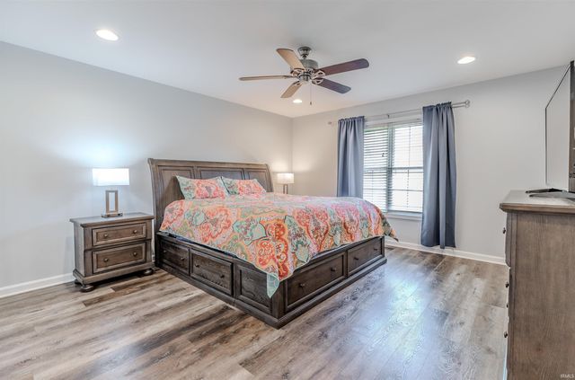 2822 Beaumont Drive, Evansville, IN 47725