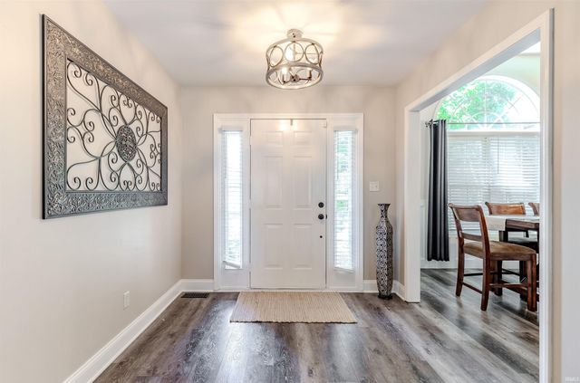 2822 Beaumont Drive, Evansville, IN 47725