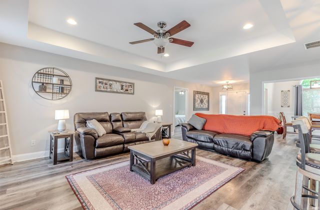 2822 Beaumont Drive, Evansville, IN 47725