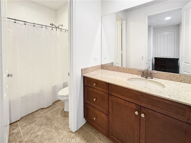 2025 James Gaynor Street, Fallbrook, CA 92028