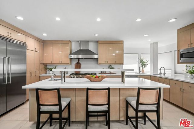 9580 Shirley Lane, Beverly Hills, CA 90210