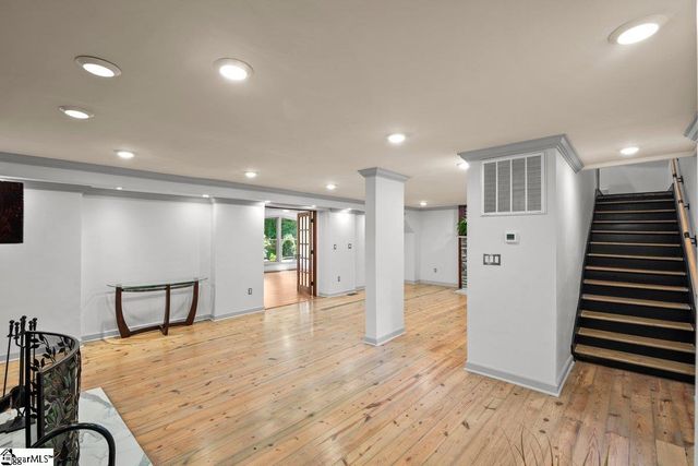 2005 Poinsett Highway, Greenville, SC 29609