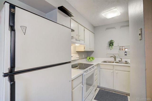 1705 Heatheridge Road L201, Fort Collins, CO 80526