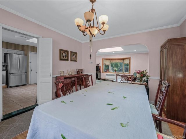 82-04 141st Street, Briarwood, NY 11435