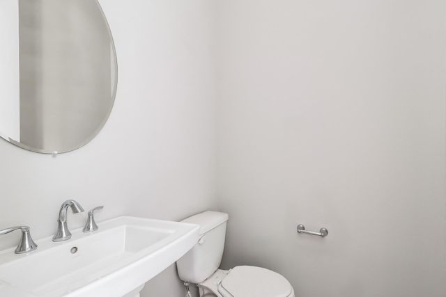 5117 Pine Reach Drive, Houston, TX 77018