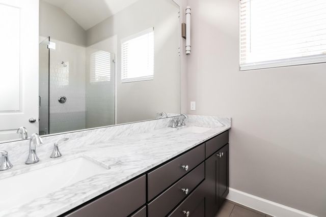 5117 Pine Reach Drive, Houston, TX 77018