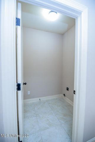 4689 E Dublin, Olive Branch, MS 38654