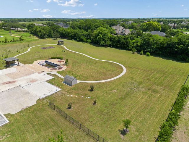 2400 Whispering Acres Lane, Lucas, TX 75002