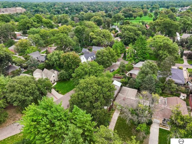 1801 Kings Highway, Lincoln, NE 68502