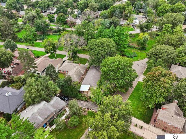 1801 Kings Highway, Lincoln, NE 68502