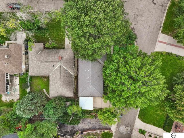 1801 Kings Highway, Lincoln, NE 68502