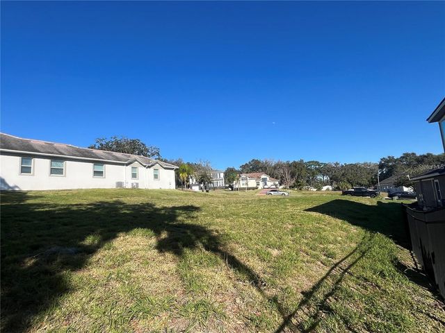 1828 MOORINGS COURT, Clermont, FL 34711