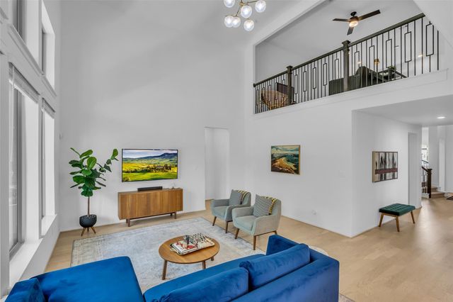 2915 Oakcrest Meadow Court, Conroe, TX 77386