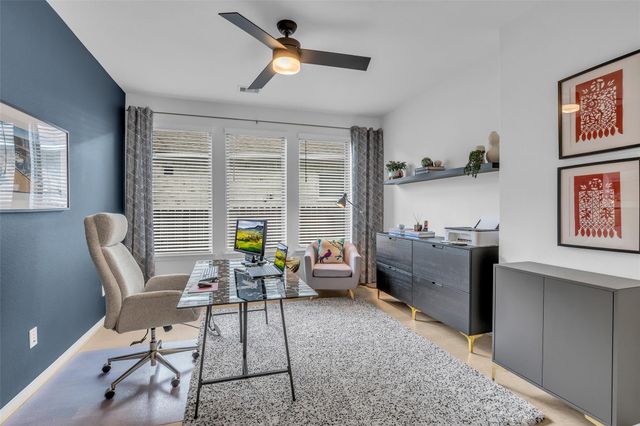 2915 Oakcrest Meadow Court, Conroe, TX 77386