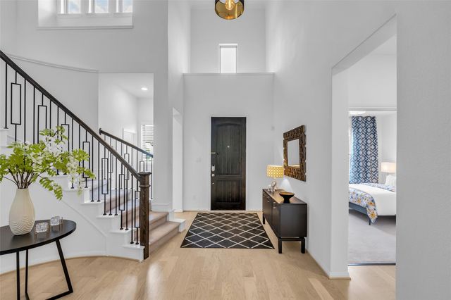 2915 Oakcrest Meadow Court, Conroe, TX 77386