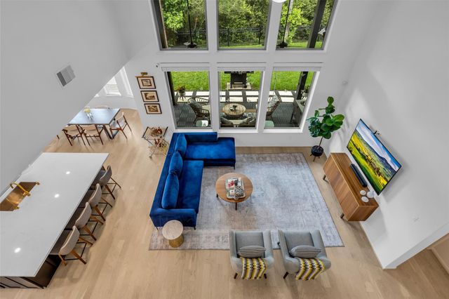 2915 Oakcrest Meadow Court, Conroe, TX 77386