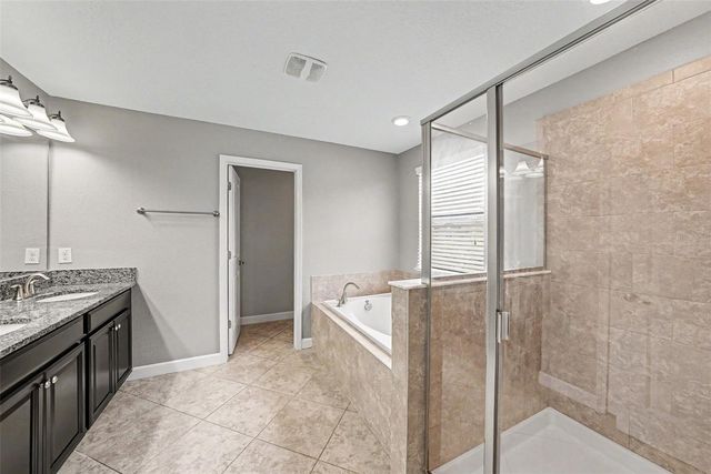28500 PLEASANT BAY LOOP, Wesley Chapel, FL 33543