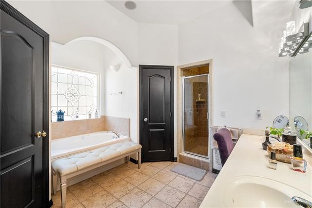 8413 N Main Street, Mcallen, TX 78504