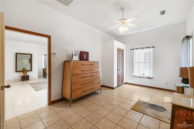 8413 N Main Street, Mcallen, TX 78504