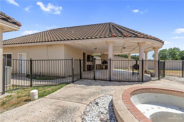 8413 N Main Street, Mcallen, TX 78504