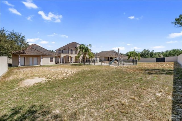 8413 N Main Street, Mcallen, TX 78504