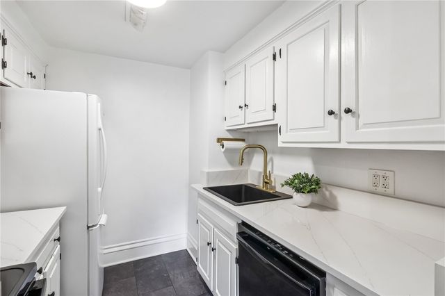 5321 5th AVENUE 5, Shadyside, PA 15232