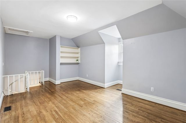 5321 5th AVENUE 5, Shadyside, PA 15232