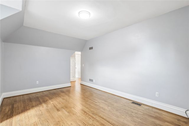 5321 5th AVENUE 5, Shadyside, PA 15232