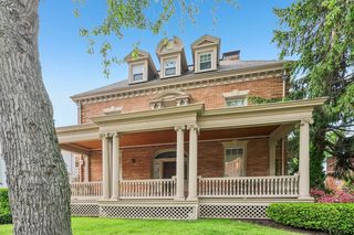5321 5th AVENUE 5, Shadyside, PA 15232