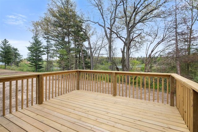 12165 Pine Meadows Drive, Wayland, MI 49348
