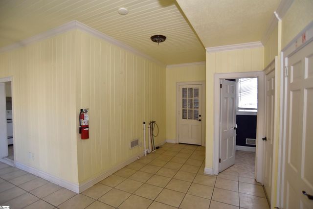 308 W Poinsett Street, Greer, SC 29650