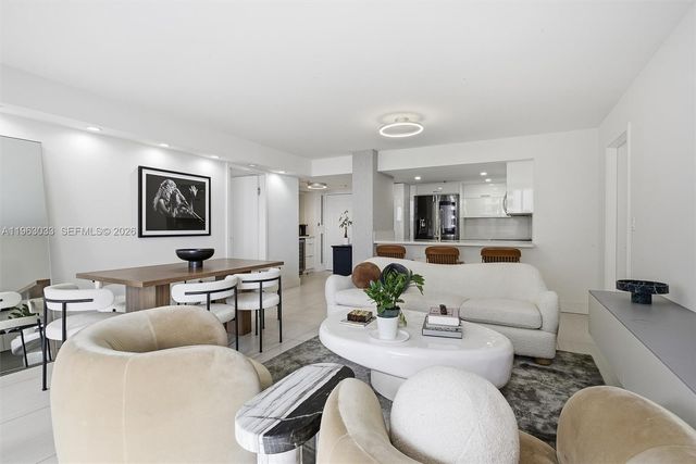 540 Brickell Key Dr 823, Miami, FL 33131