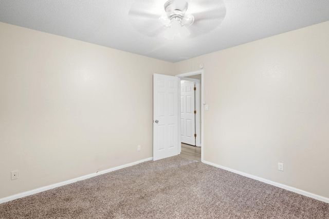 1604 TELLURIDE LN, Columbia, MO 65201