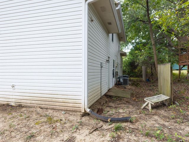 1604 TELLURIDE LN, Columbia, MO 65201