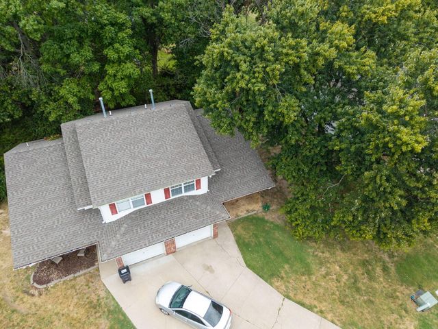 1604 TELLURIDE LN, Columbia, MO 65201