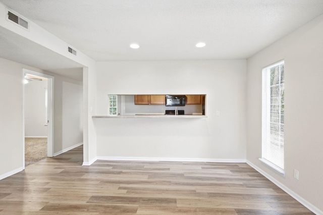 1604 TELLURIDE LN, Columbia, MO 65201