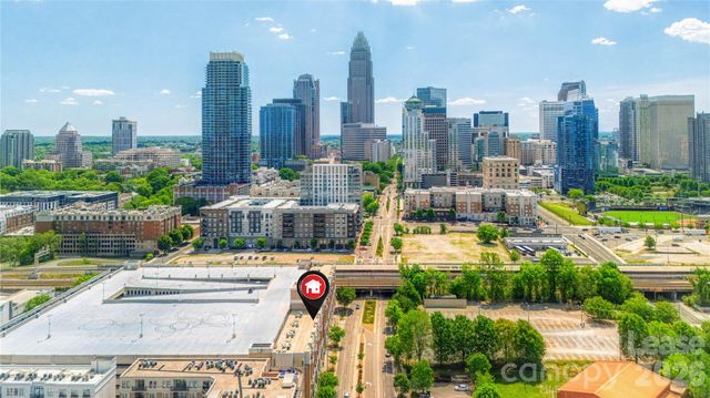 710 W Trade Street 505, Charlotte, NC 28202