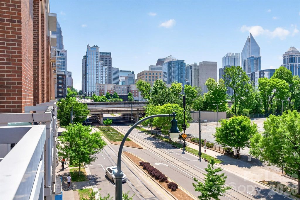 710 W Trade Street 505, Charlotte, NC 28202