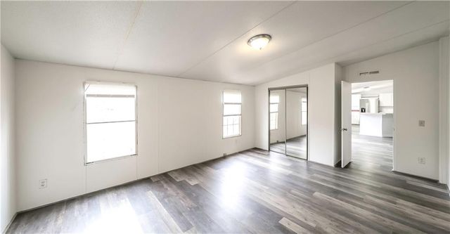 28 Dogwood NW Lane, Cartersville, GA 30121