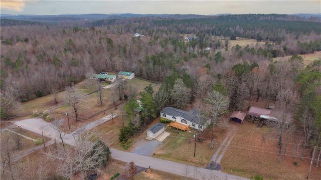 28 Dogwood NW Lane, Cartersville, GA 30121