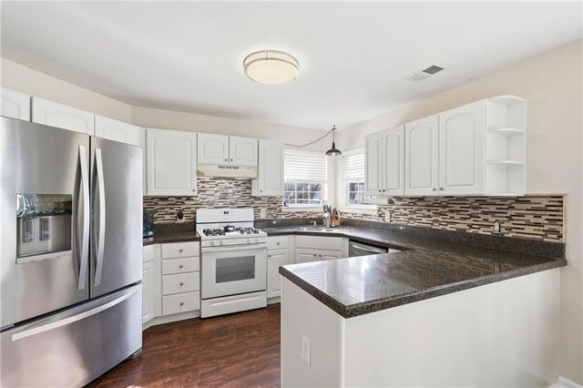 7140 Hunters Trace Drive, Cumming, GA 30028