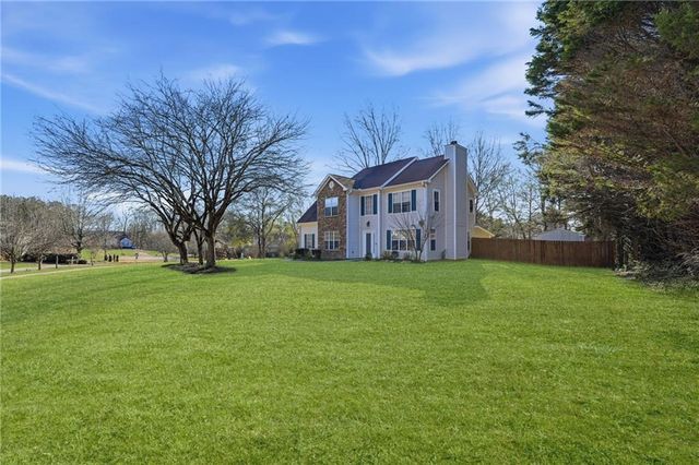 7140 Hunters Trace Drive, Cumming, GA 30028