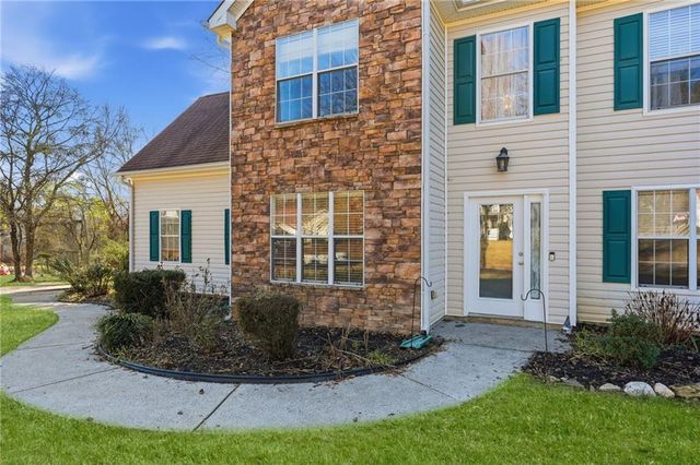 7140 Hunters Trace Drive, Cumming, GA 30028