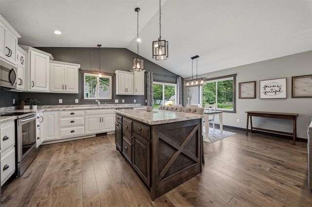 17038 55th Avenue, Chippewa Falls, WI 54729