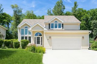 2455 Scenic Valley Drive, West Des Moines, IA 50265